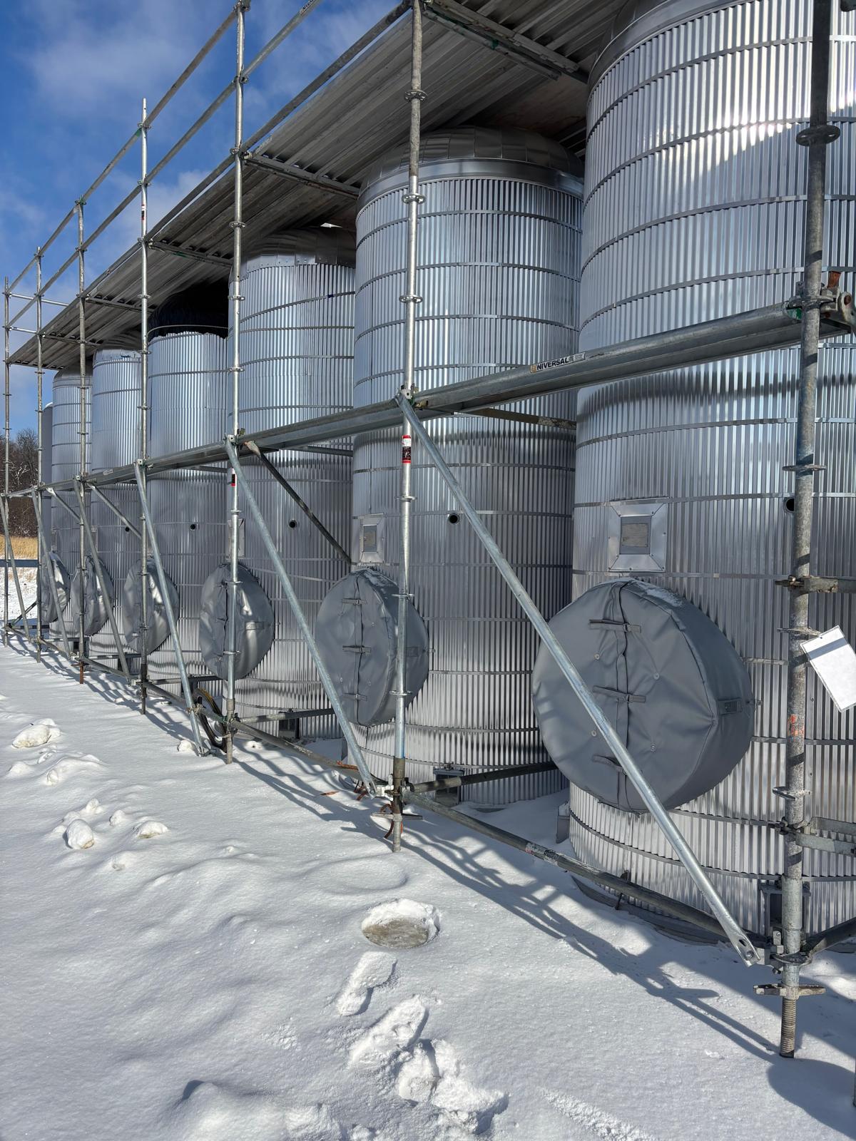 Pipe rack insulation blankets at industrial refinery