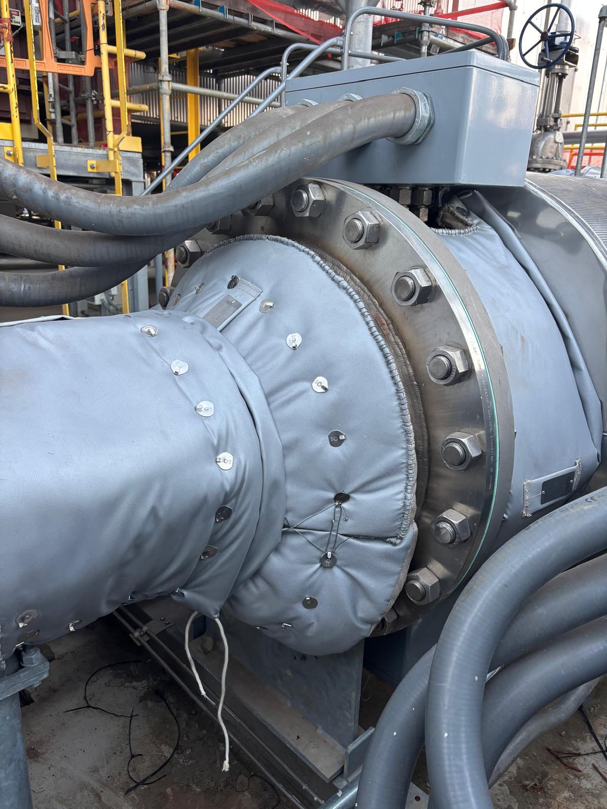 Flange insulation blanket array at LNG terminal